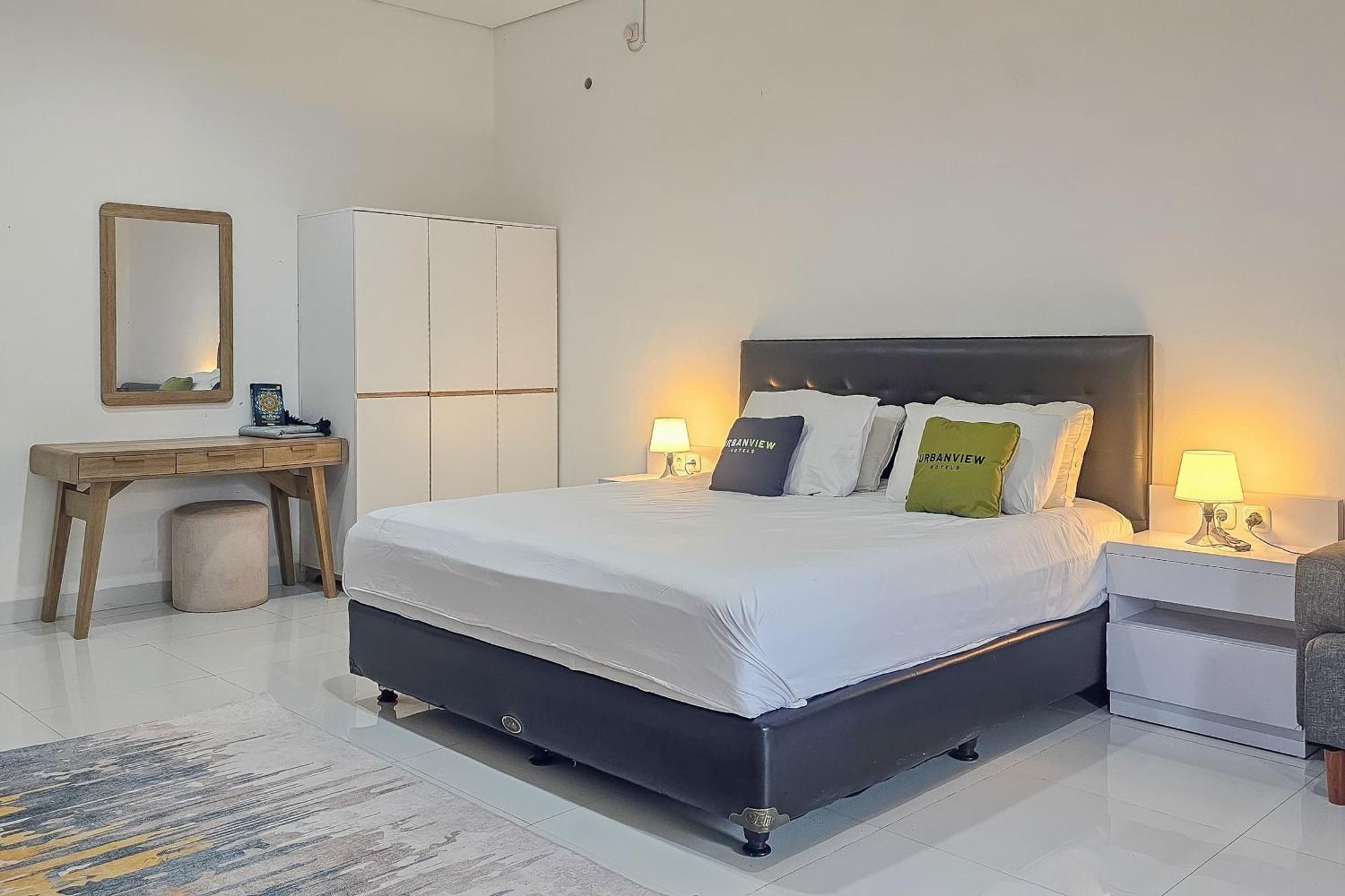 Urbanview Villa Balong Bho Syariah Bandung Cibiru エクステリア 写真