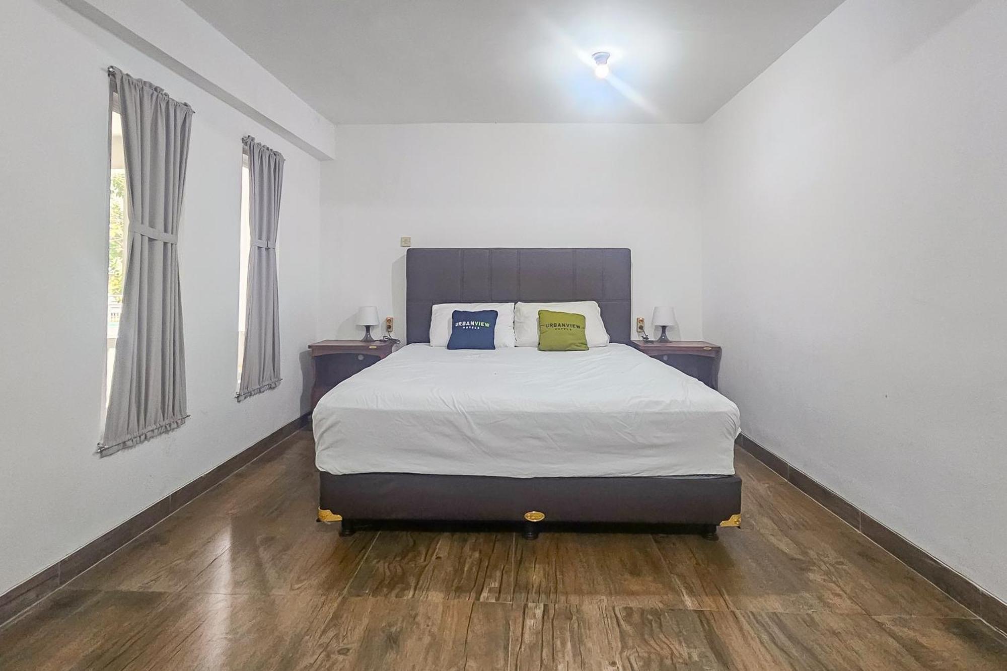 Urbanview Villa Balong Bho Syariah Bandung Cibiru エクステリア 写真